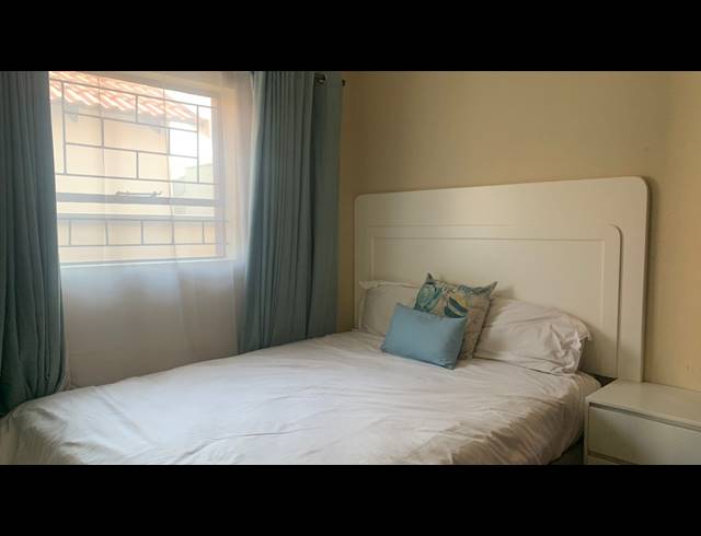 3 BEDROOM HOUSE FOR SALE IN KOSMOSDAL